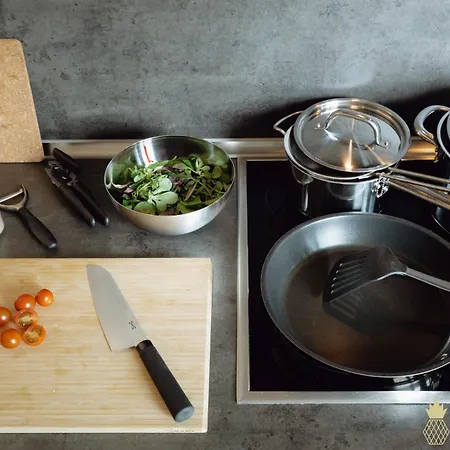 Pineapple - Zwinger Xi - 64qm *