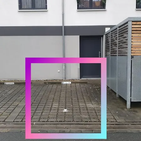 Pineapple - Zwinger Xi - 64qm